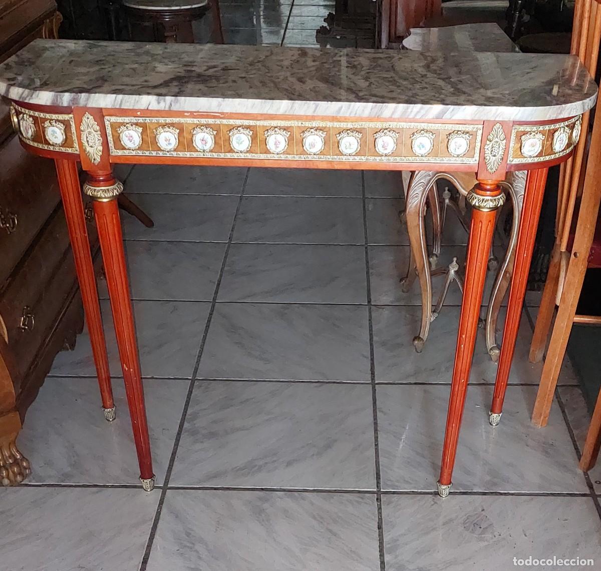 Antig&uuml;edades: Consola estilo Luis XVI - Foto 1