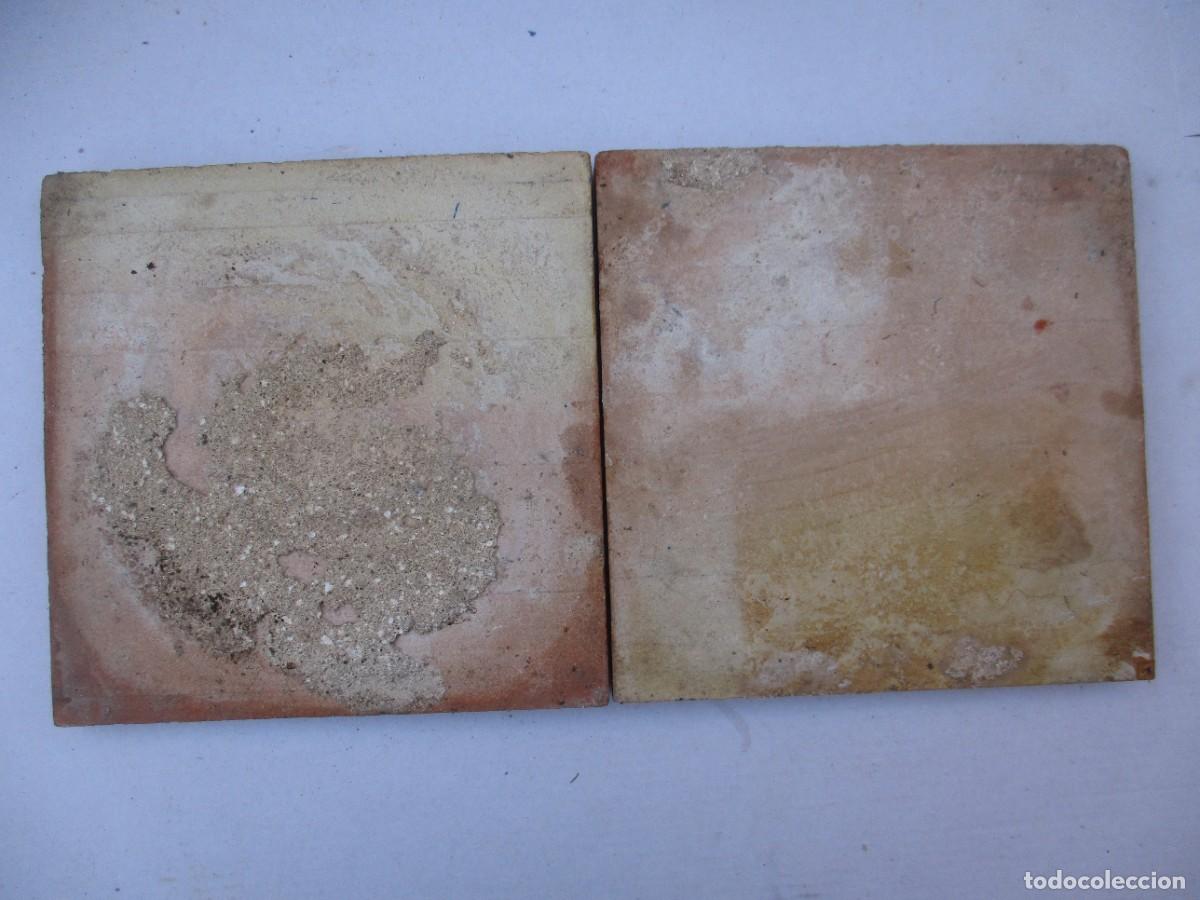Antig&uuml;edades: Pareja de azulejos antiguos - Foto 2