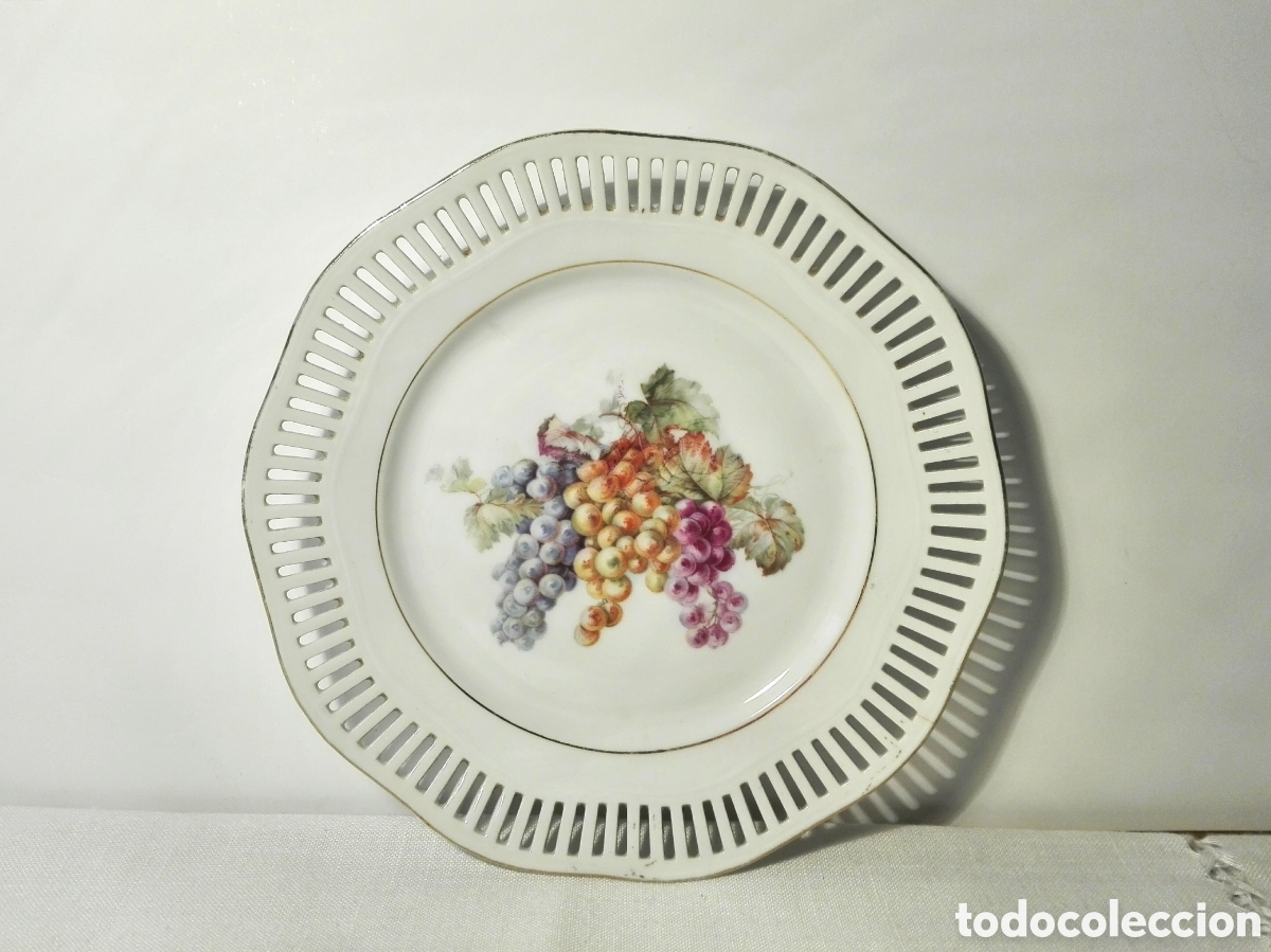 Antig&uuml;edades: PLATO PORCELANA CALADA - Foto 1