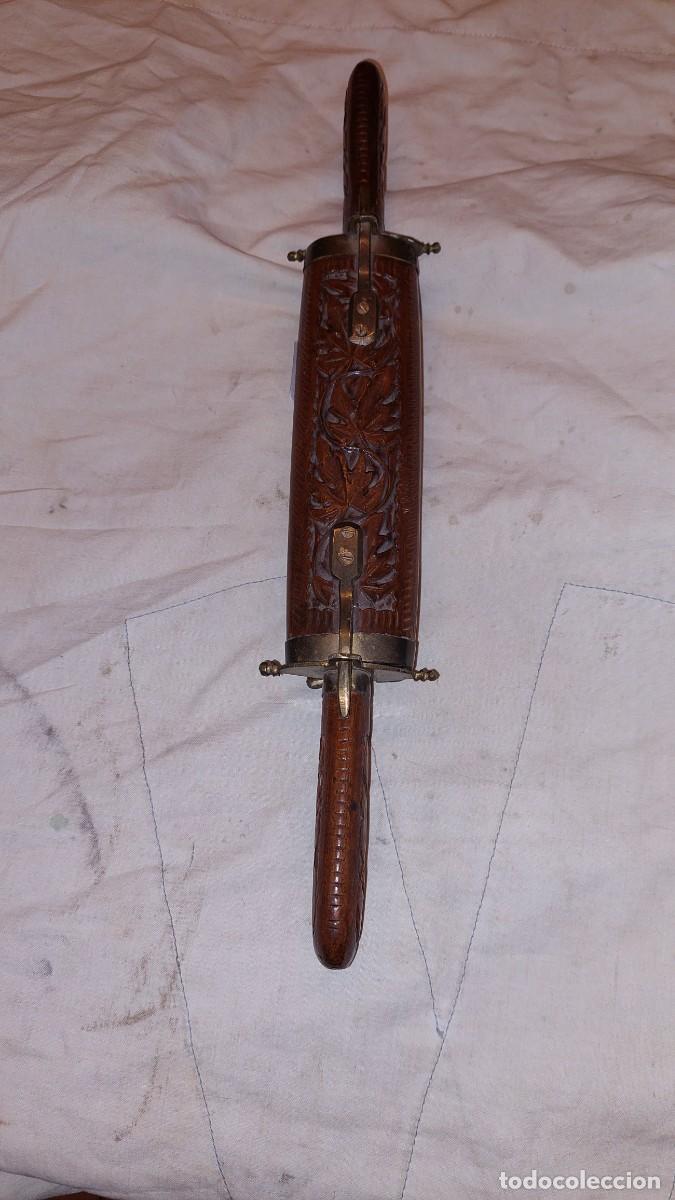 Antiquit&eacute;s: Juego de trinchar con estuche de madera