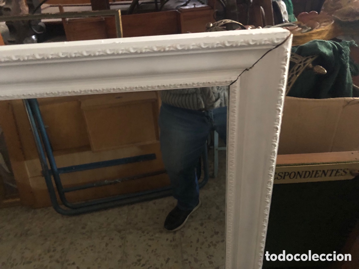 Antig&uuml;edades: espejo pintado de blanco - Foto 2