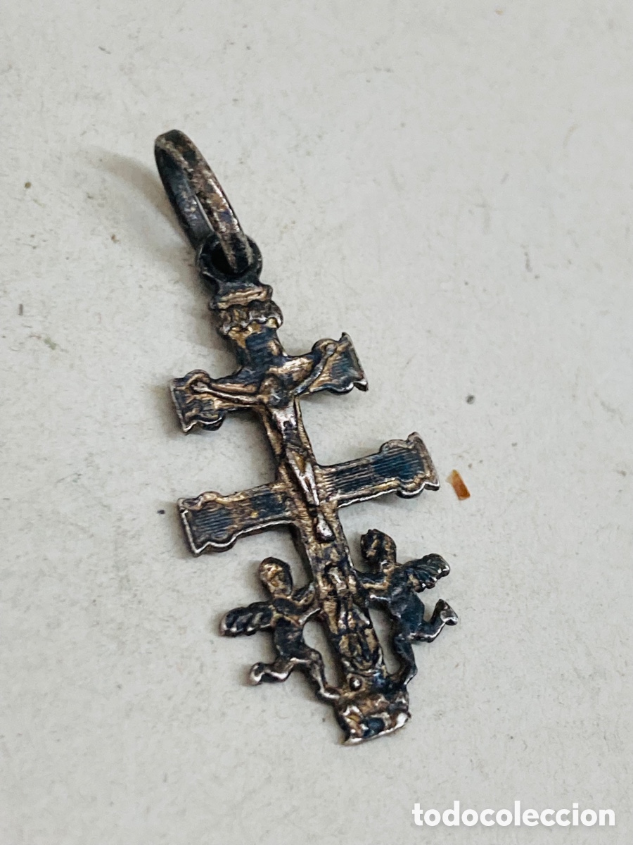 Antig&uuml;edades: Cruz de plata - Foto 2