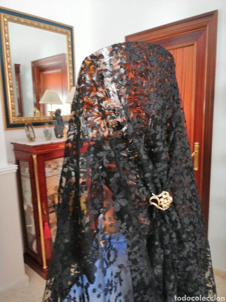 Antig&uuml;edades: Antigua mantilla de Chantilly - Foto 12