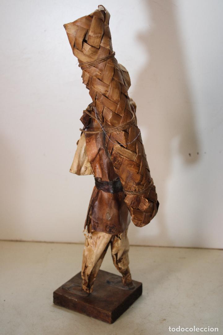 Antig&uuml;edades: figura de chino en papel mach&eacute; - Foto 3