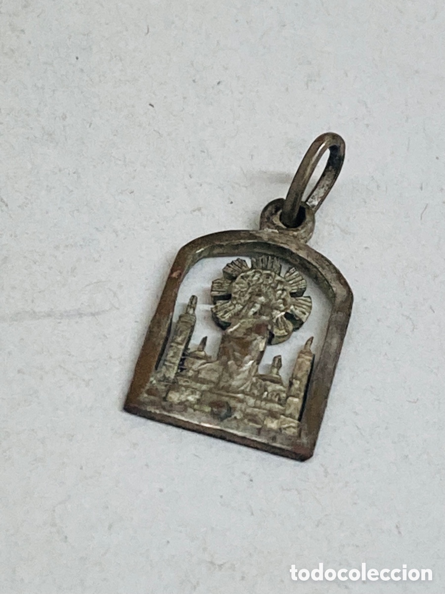 Antig&uuml;edades: Medalla de metal religioso - Foto 1