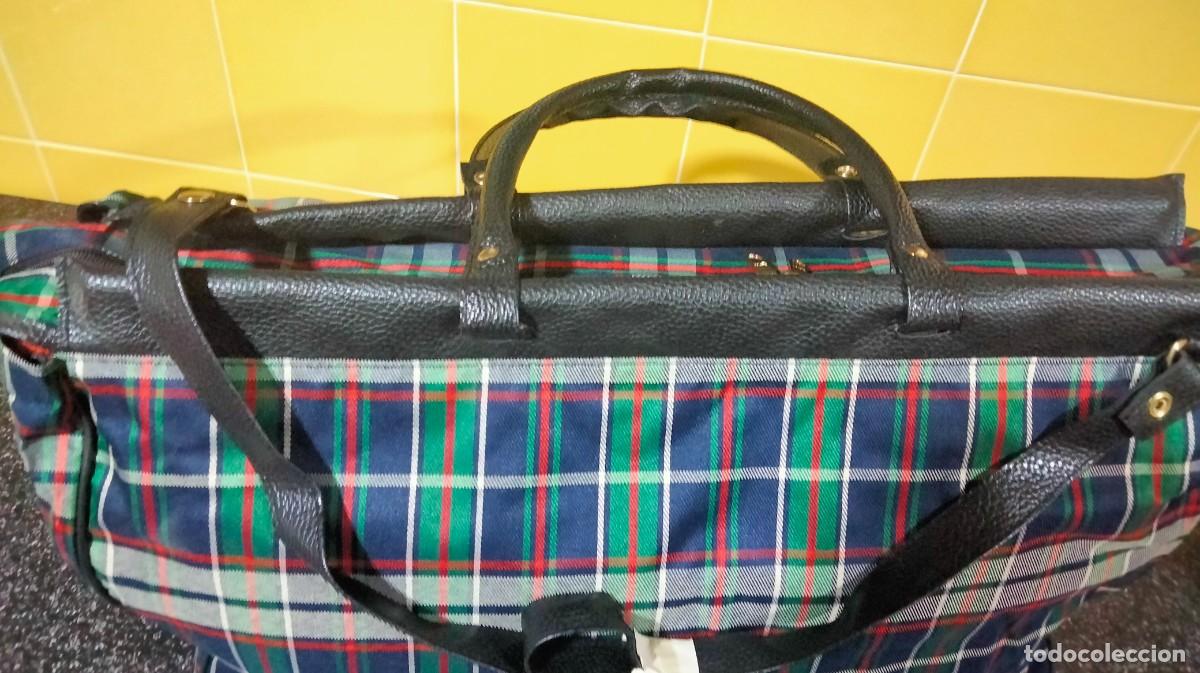 Antig&uuml;edades: bolso de viaje nuevo - Foto 3