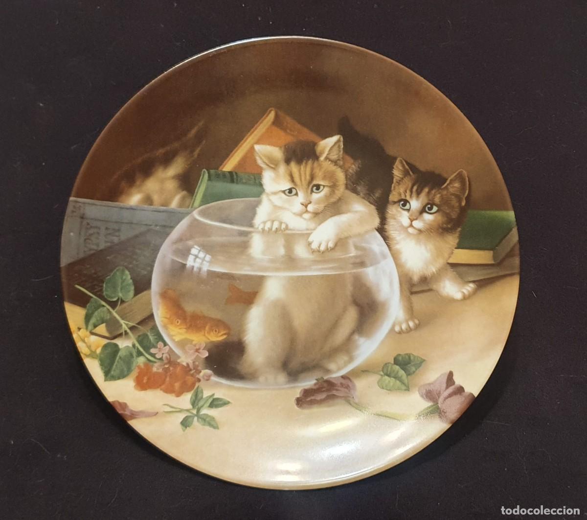 Antig&uuml;edades: Plato limoges tem&aacute;tica gatos. Francia - Foto 1