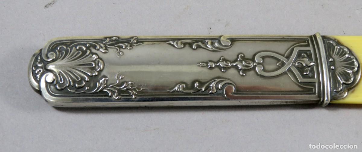 Antig&uuml;edades: Plegadera Mongrand con mango de plata en estuche original Ff s.XIX - Foto 5