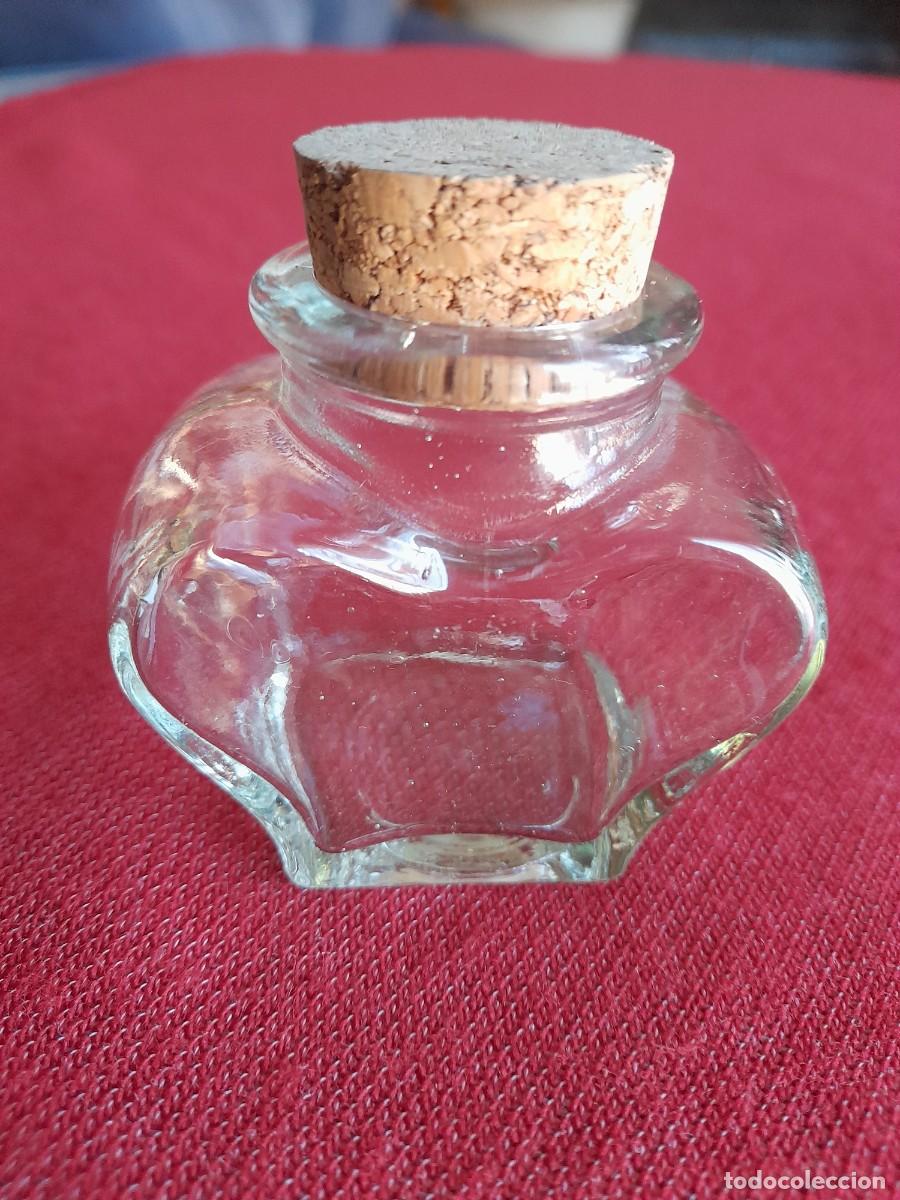 Antig&uuml;edades: Tintero de cristal antiguo - Foto 1