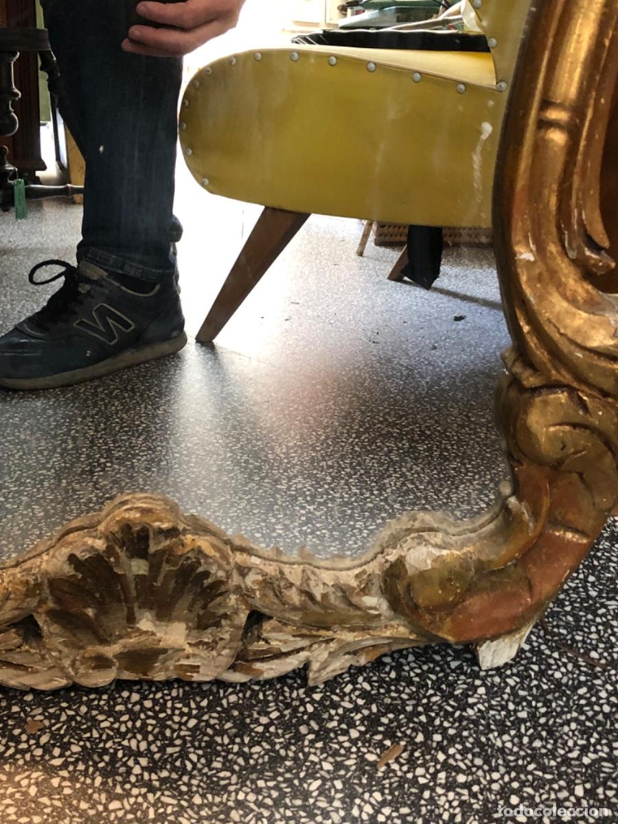 Antig&uuml;edades: Cornucopia isabelina antigua espejo dorado - Foto 6