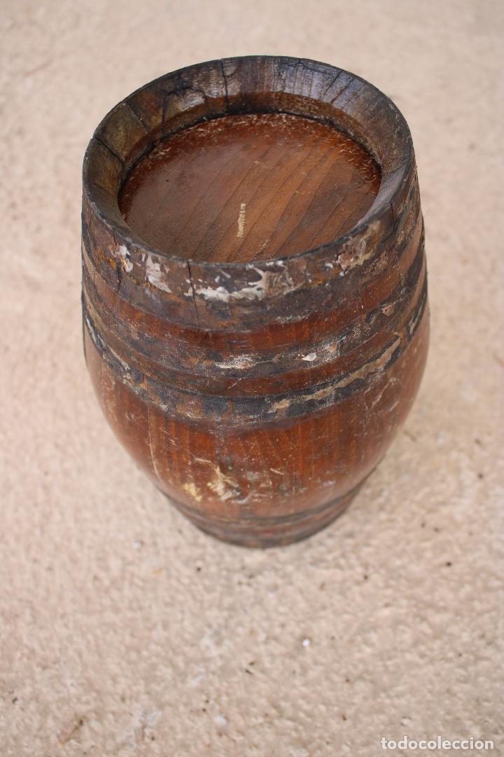 Antig&uuml;edades: tonel peque&ntilde;o - Foto 2