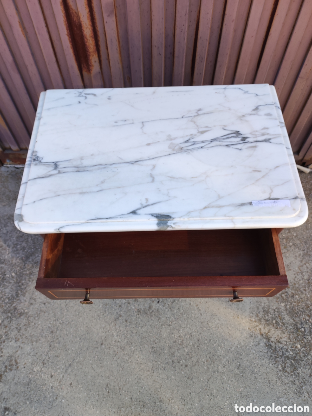 Antig&uuml;edades: Mesa auxiliar. - Foto 4
