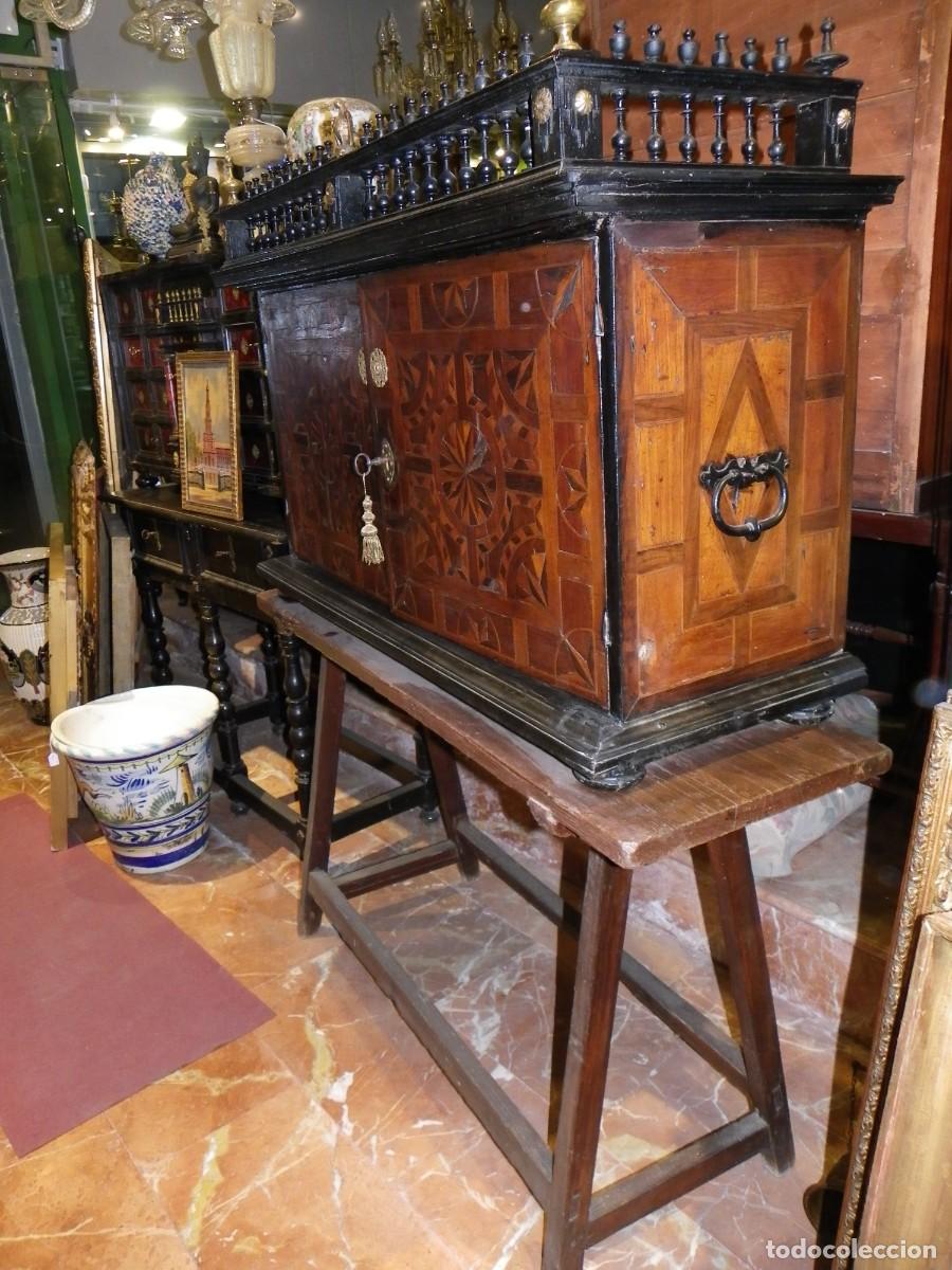 Antig&uuml;edades: Bargue&ntilde;o siglo XVII - Foto 3