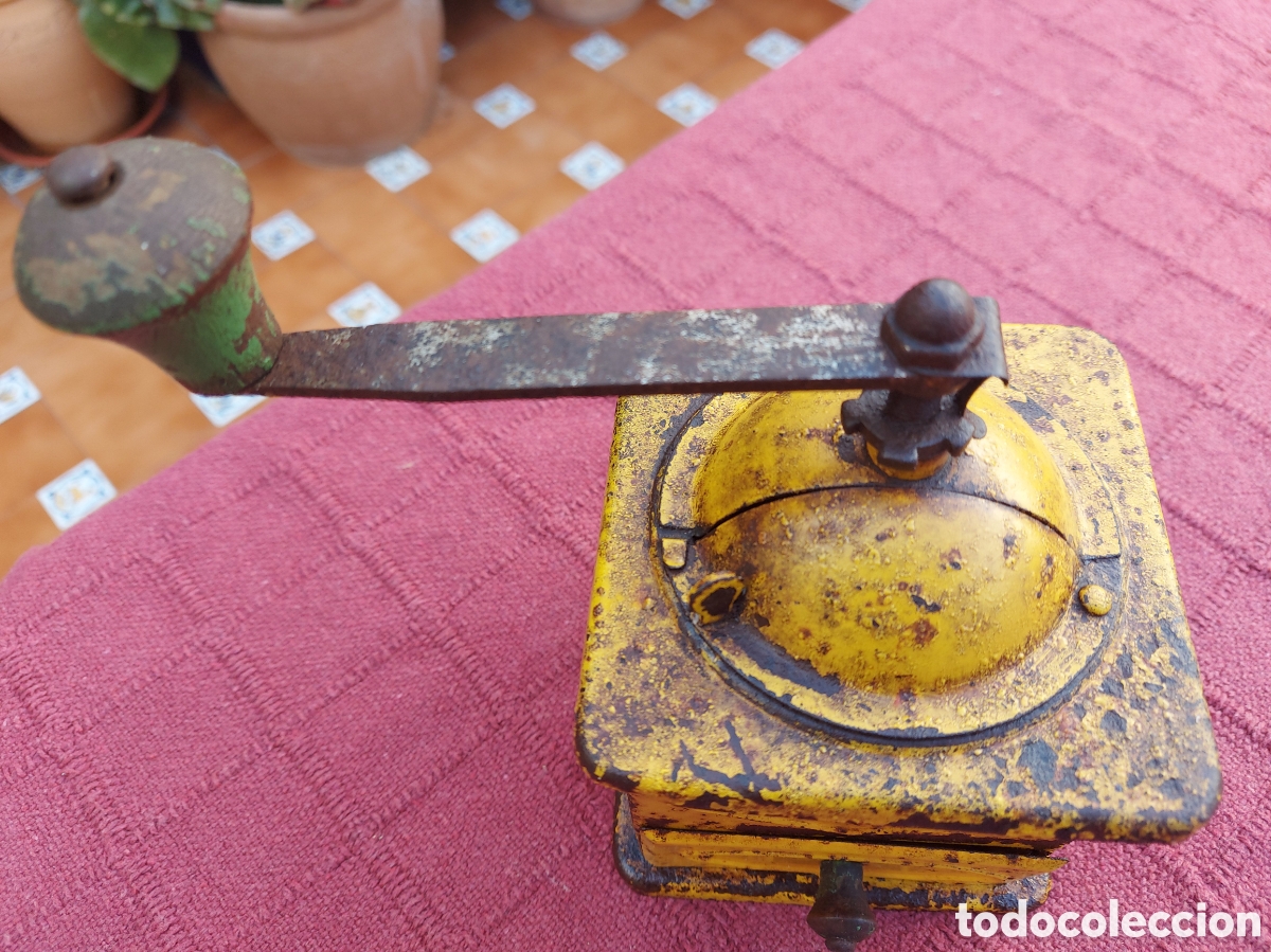 Antig&uuml;edades: MOLINILLO DE CAFE ELMA AMARILLO ANTIGUO - Foto 4