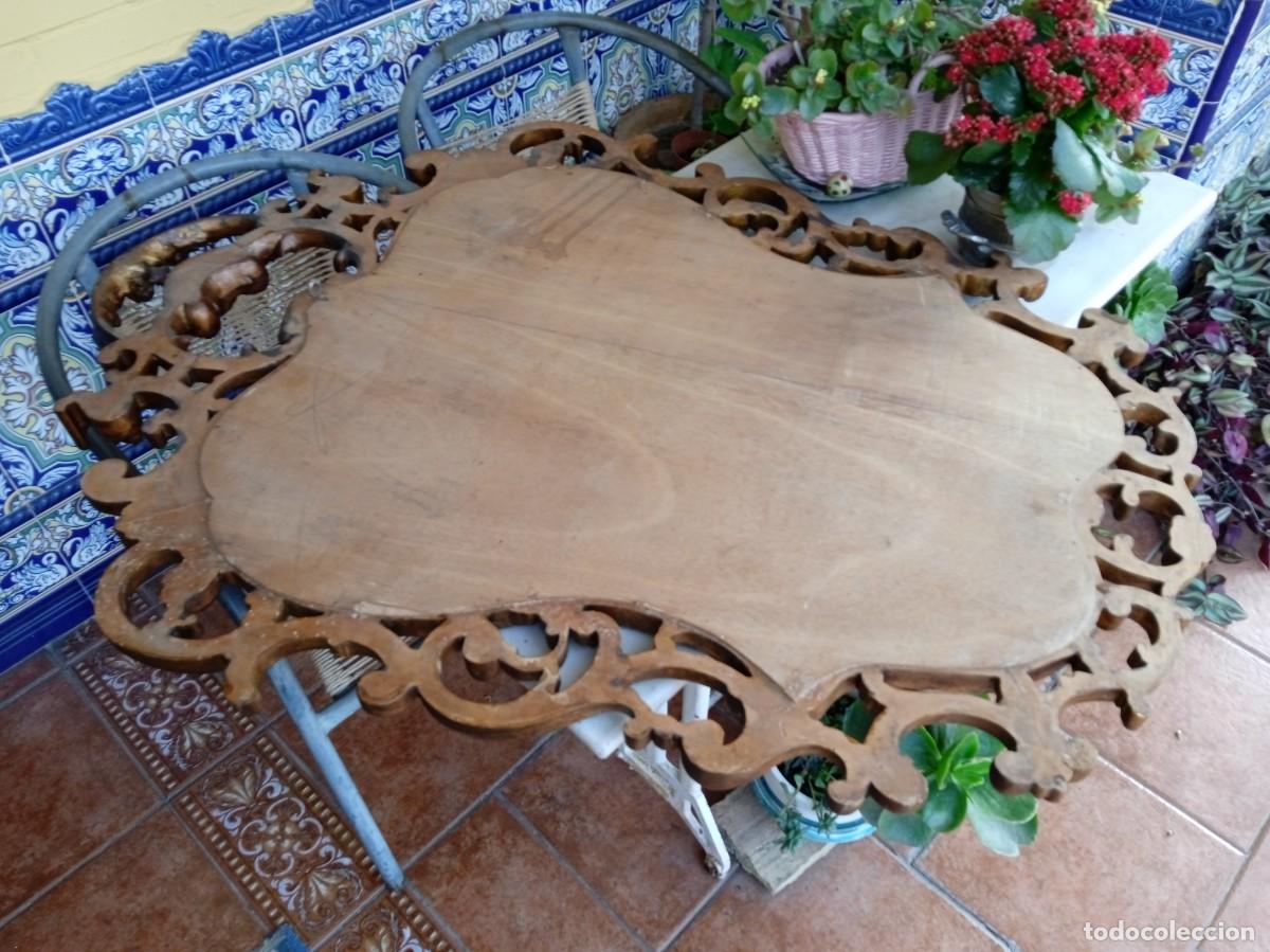 Antig&uuml;edades: Marco antiguo tallado con espejo biselado - Foto 7