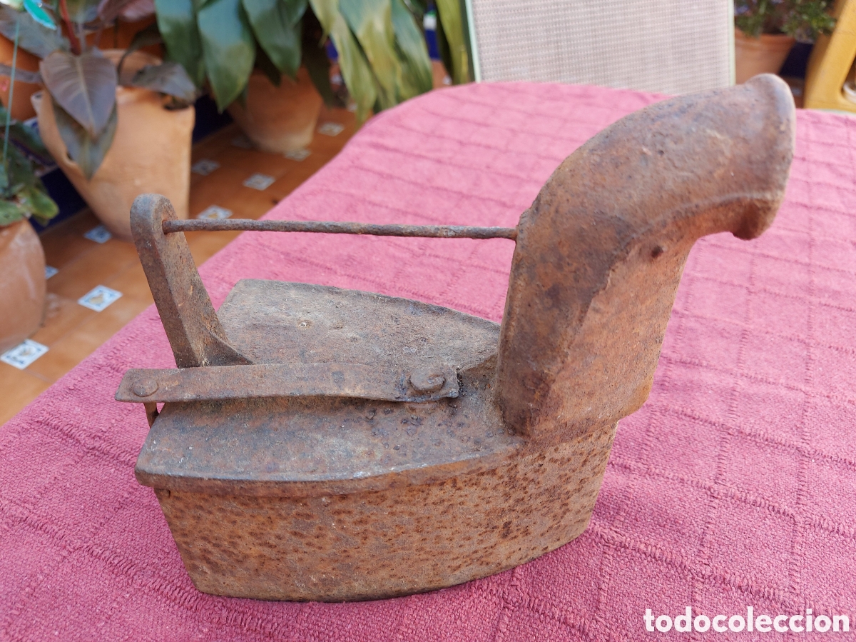 Antig&uuml;edades: PLANCHA DE CARBON ANTIGUA - Foto 4