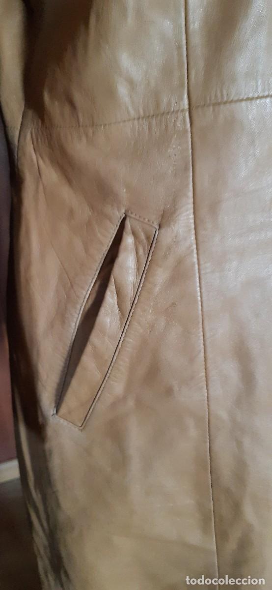 Antig&uuml;edades: ABRIGO DE PIEL MARRON CLARO. MARCA MEUCCI. - Foto 3
