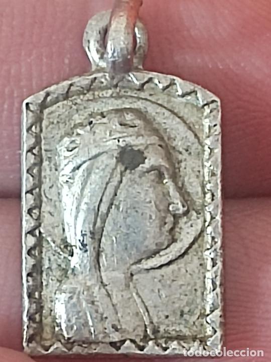 Antig&uuml;edades: MONTSERRAT MEDALLA VIRGEN TEMPLE MORENETA 2,2 CMS - Foto 1