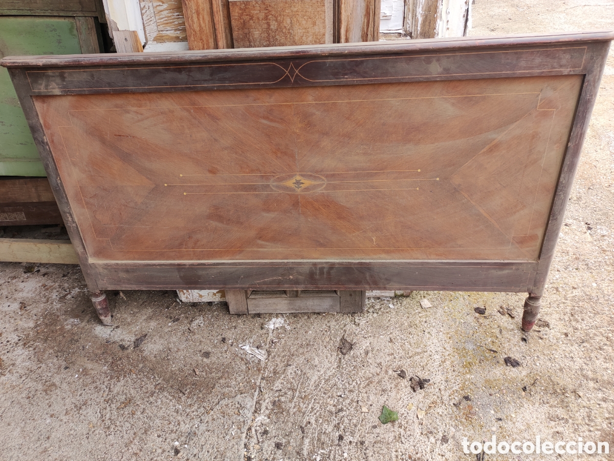 Antig&uuml;edades: Cabecero de cama para restaurar - Foto 1