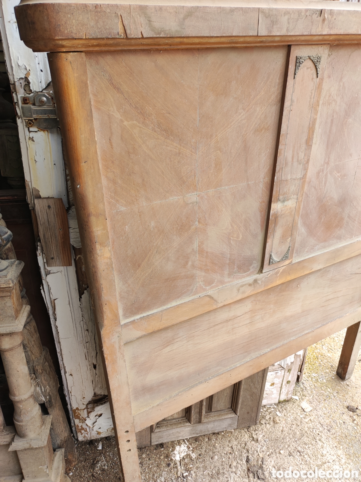 Antig&uuml;edades: Cabecero de cama para restaurar - Foto 3