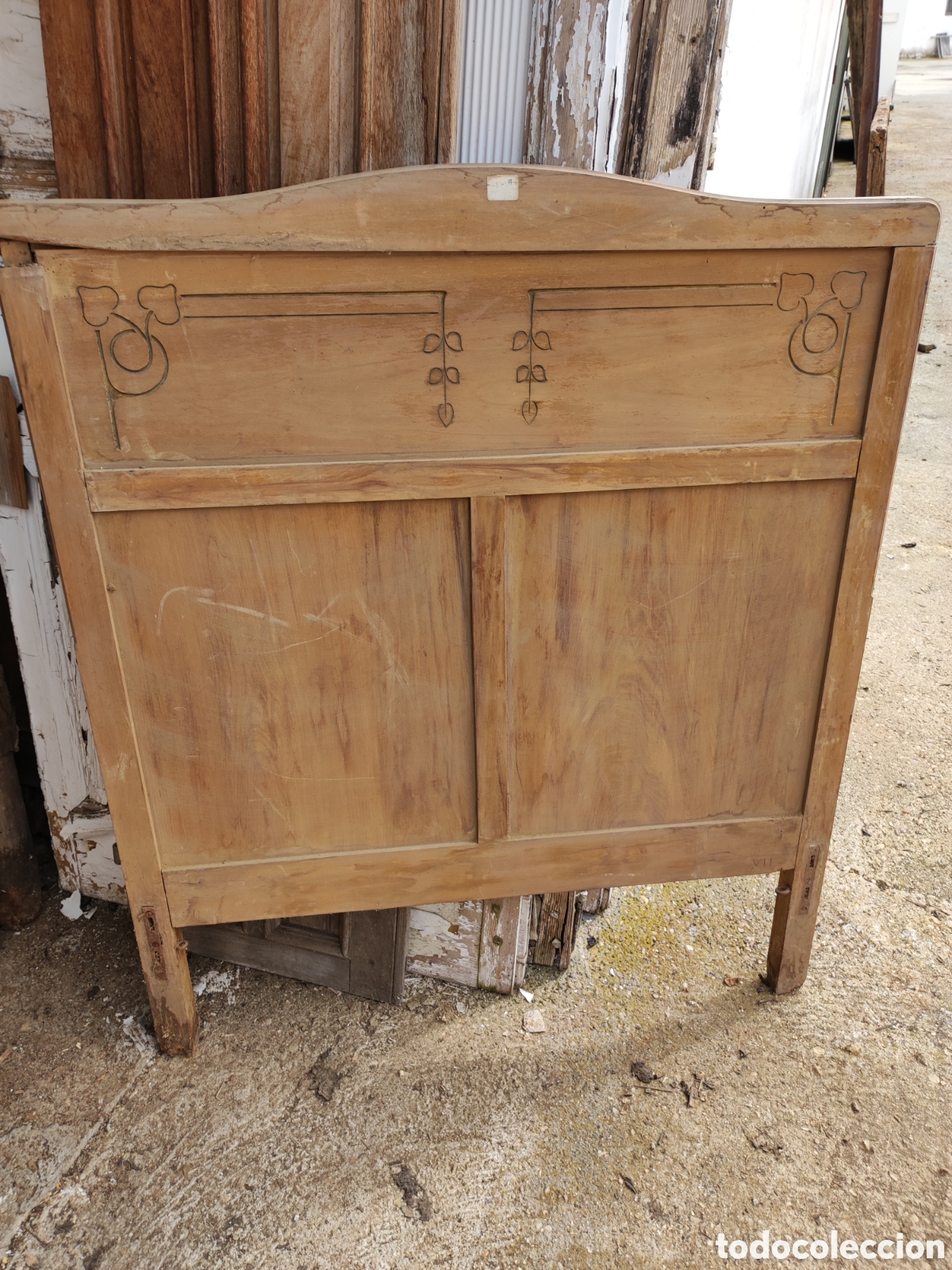 Antig&uuml;edades: Cabecero de cama para restaurar - Foto 1