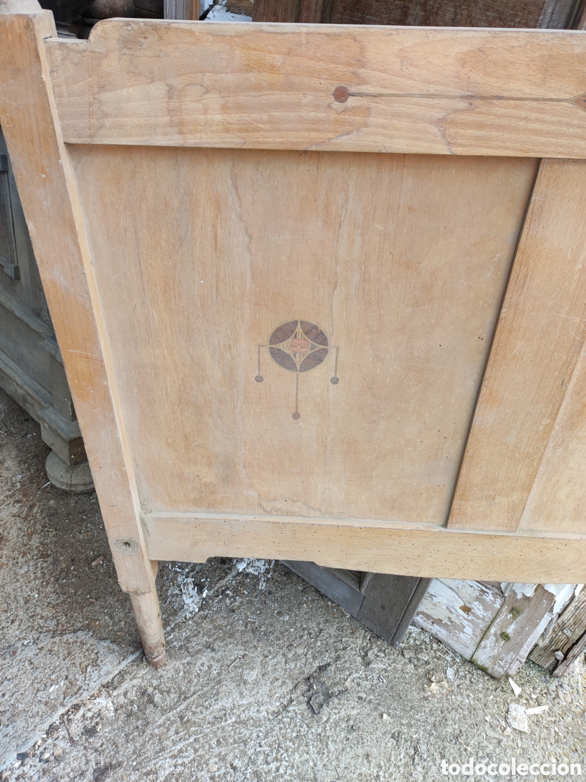 Antig&uuml;edades: Cabecero de cama para restaurar - Foto 2