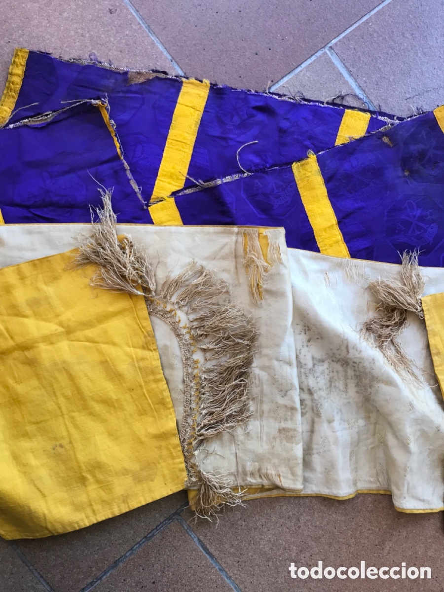 Antig&uuml;edades: Estola y restos de casulla. telas religiosas. - Foto 7