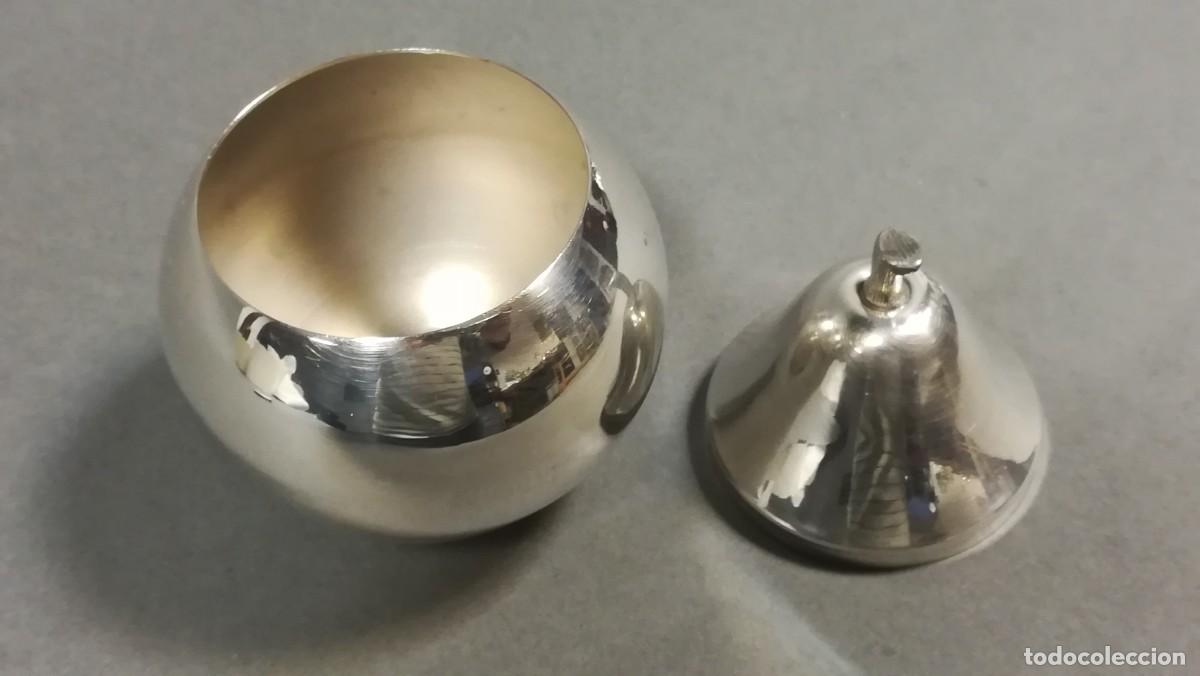 Antig&uuml;edades: CUENCO FORMA PERA DE METAL PLATEADO MARCA MENESES - Foto 3