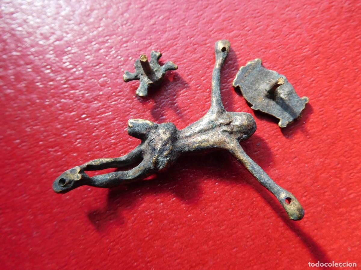 Antig&uuml;edades: Cristo antiguo de bronce - Foto 3