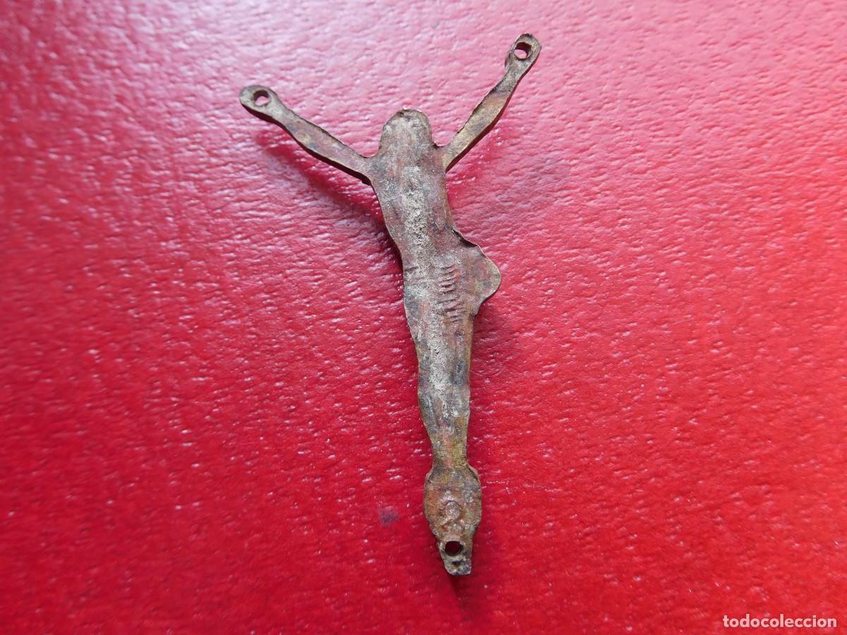Antig&uuml;edades: Cristo antiguo de bronce - Foto 3