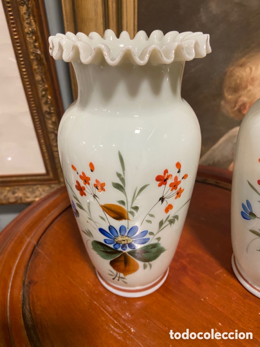 Antig&uuml;edades: PAREJA JARRONES OPALINA A&Ntilde;O 1850 DECORADOS - Foto 2