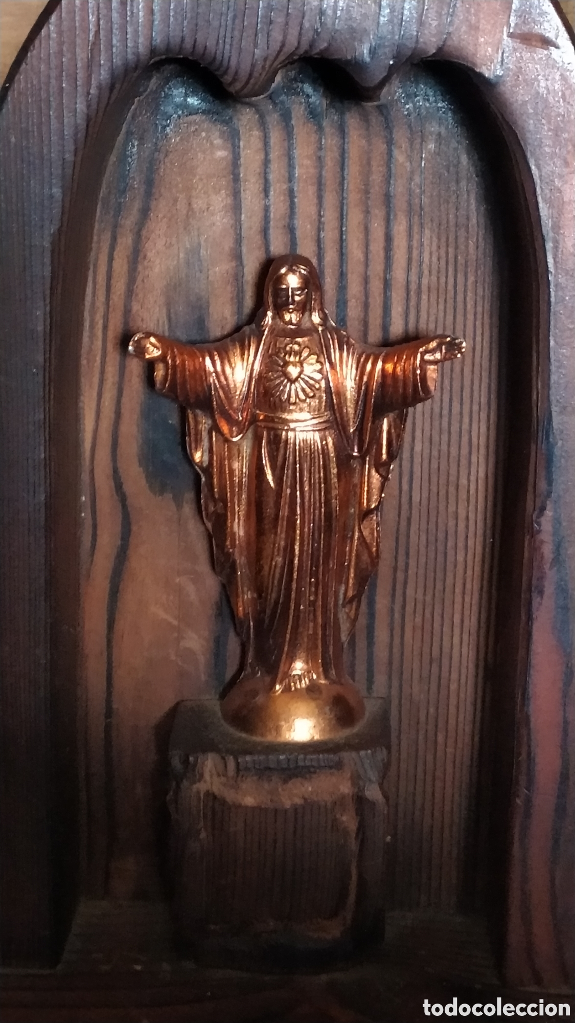 Antig&uuml;edades: ANTIGUA CAPILLA DE MADERA SAGRADO CORAZ&Oacute;N - Foto 1