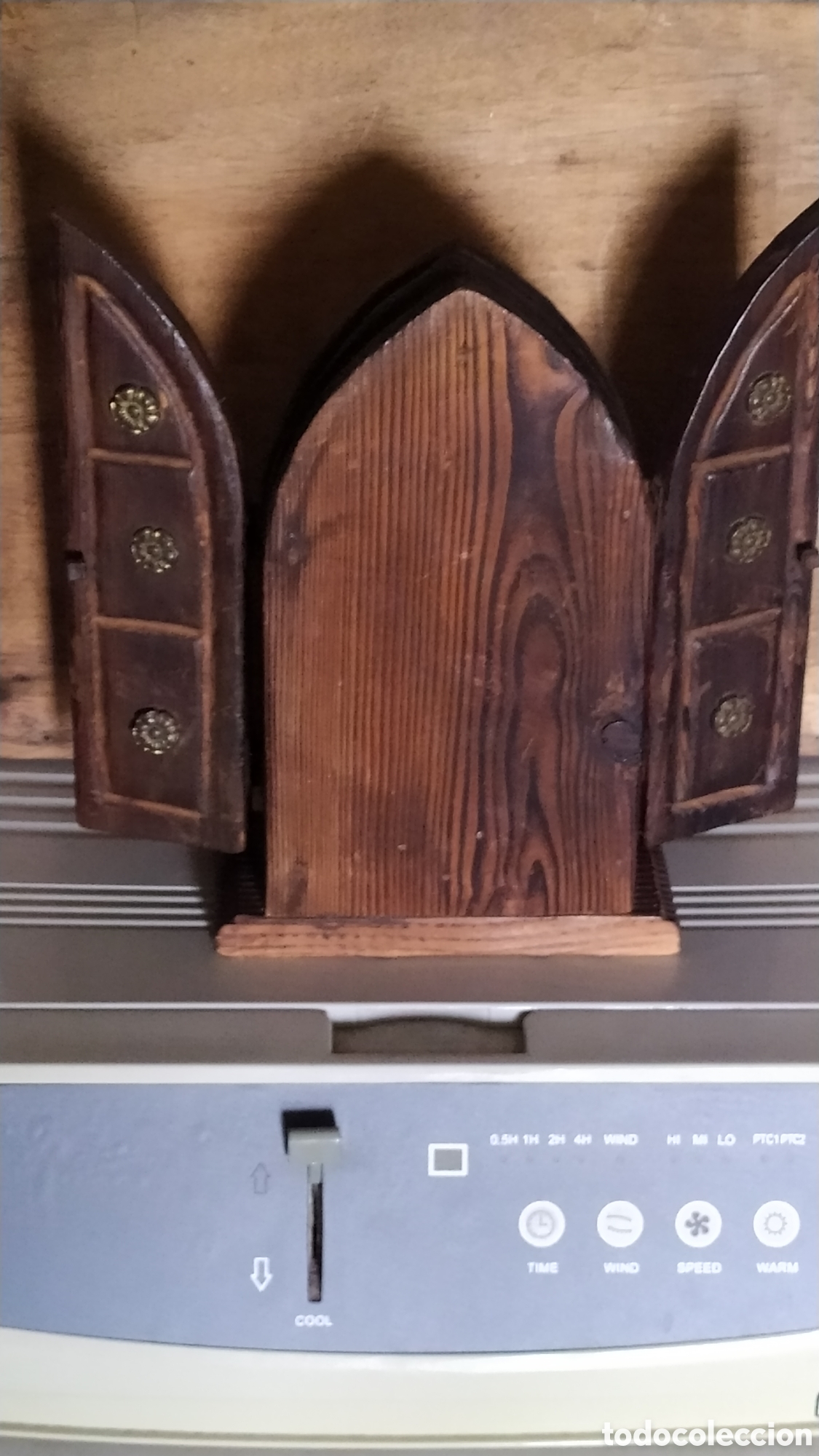 Antig&uuml;edades: ANTIGUA CAPILLA DE MADERA SAGRADO CORAZ&Oacute;N - Foto 3