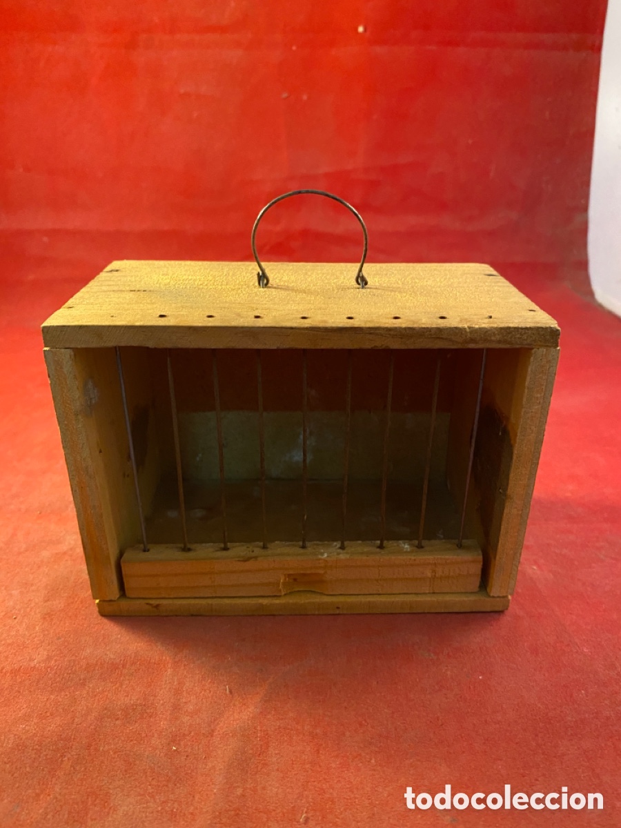 Antig&uuml;edades: Peque&ntilde;a jaula de madera - Foto 1