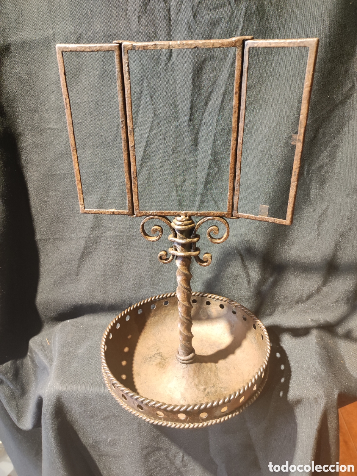 Antig&uuml;edades: Candelabro estilo g&oacute;tico - Foto 1