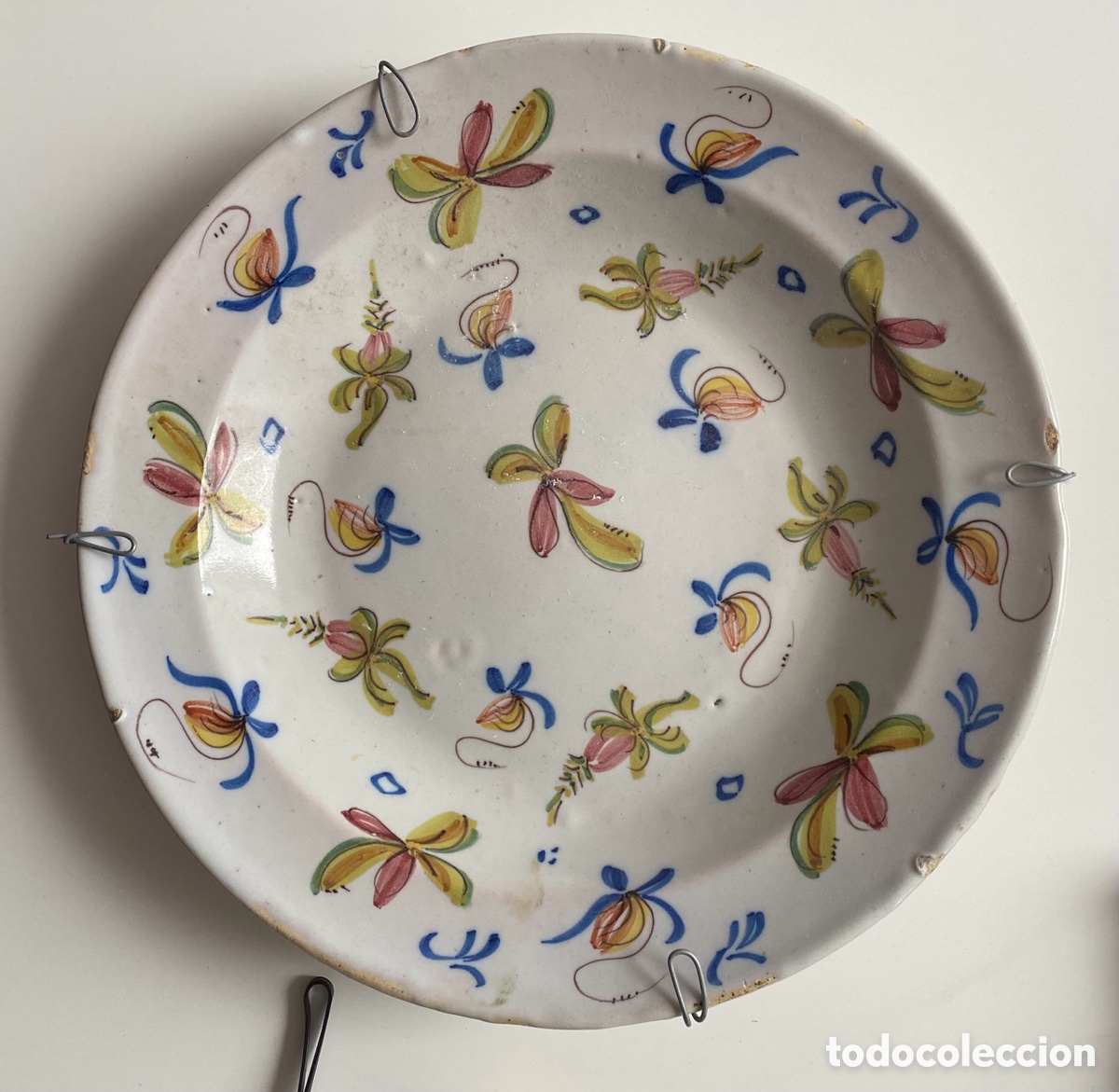Antig&uuml;edades: Bonito plato de cer&aacute;mica - Foto 1
