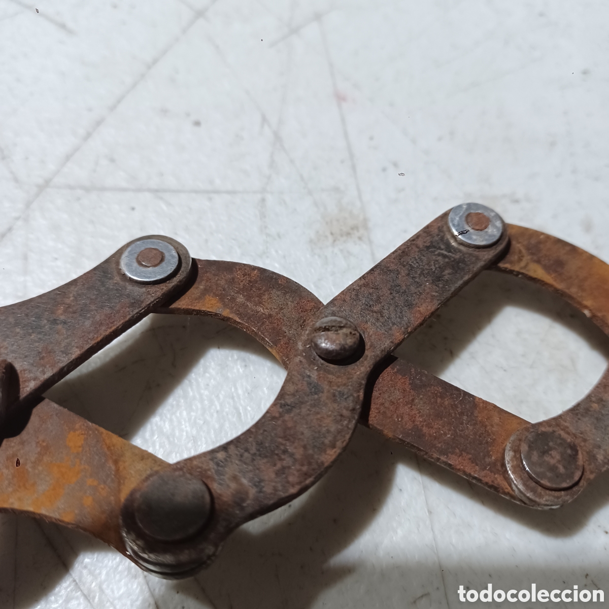 Antig&uuml;edades: Antiguo sacacorchos muelle extensible - Foto 3