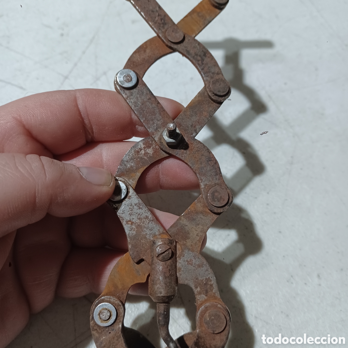 Antig&uuml;edades: Antiguo sacacorchos muelle extensible - Foto 4