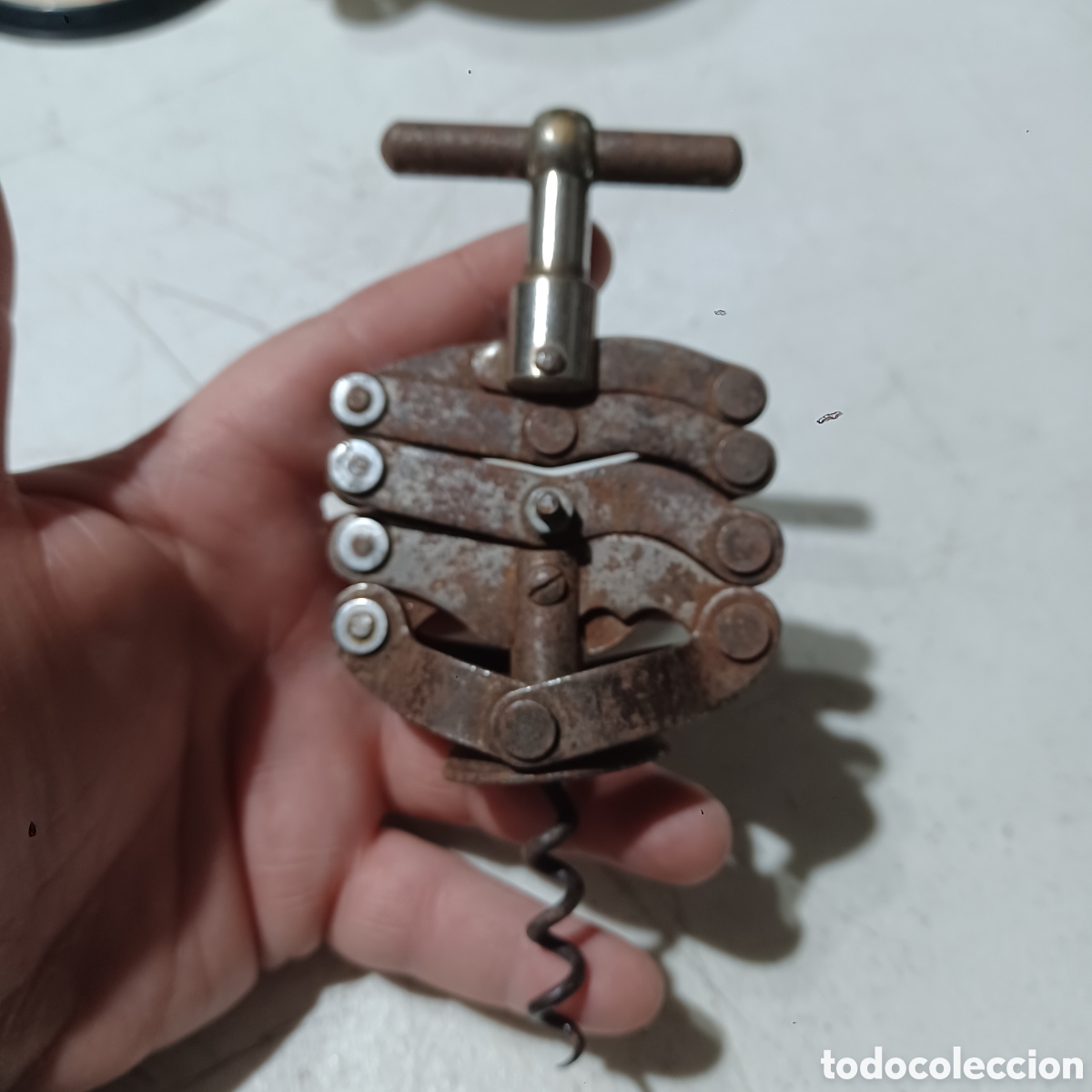 Antig&uuml;edades: Antiguo sacacorchos muelle extensible - Foto 5