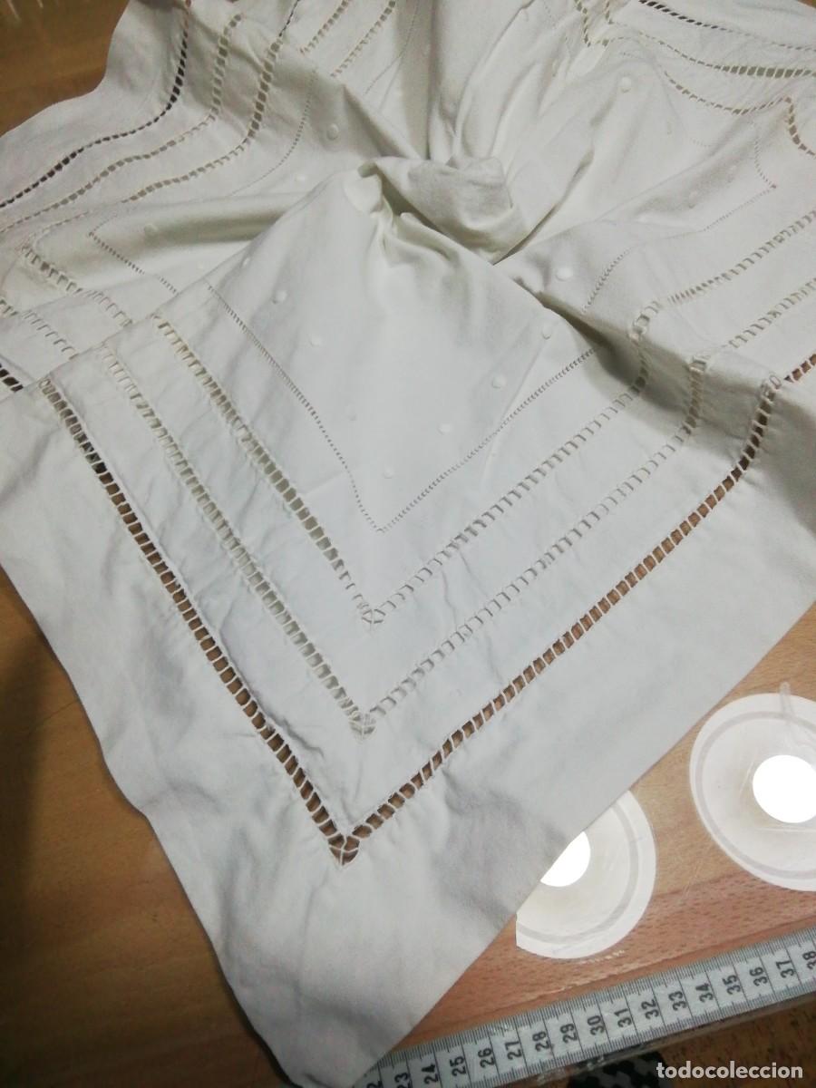 Antig&uuml;edades: * FUNDA DE COJIN. 70 CM (Rf:19/*) - Foto 1