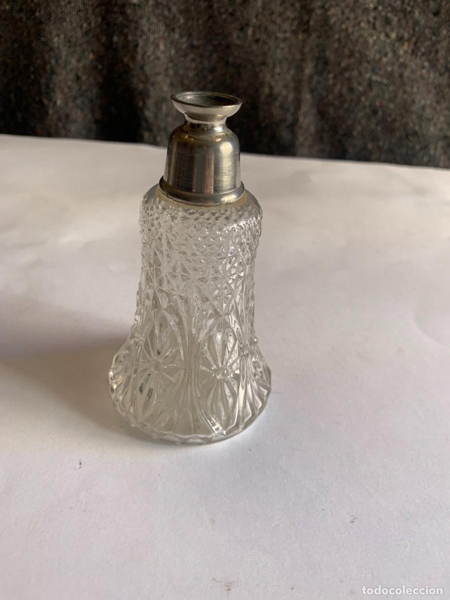 Antig&uuml;edades: Perfumero - Foto 1