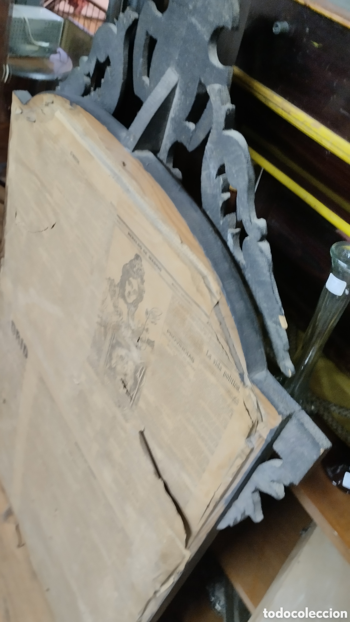 Antig&uuml;edades: Espejo con copete en madera ebonizada. 133x76 cms. - Foto 9
