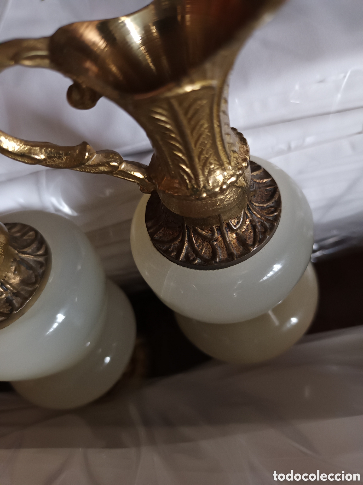 Antig&uuml;edades: 2 jarrones de bronce y &iquest; alabastro? - Foto 5
