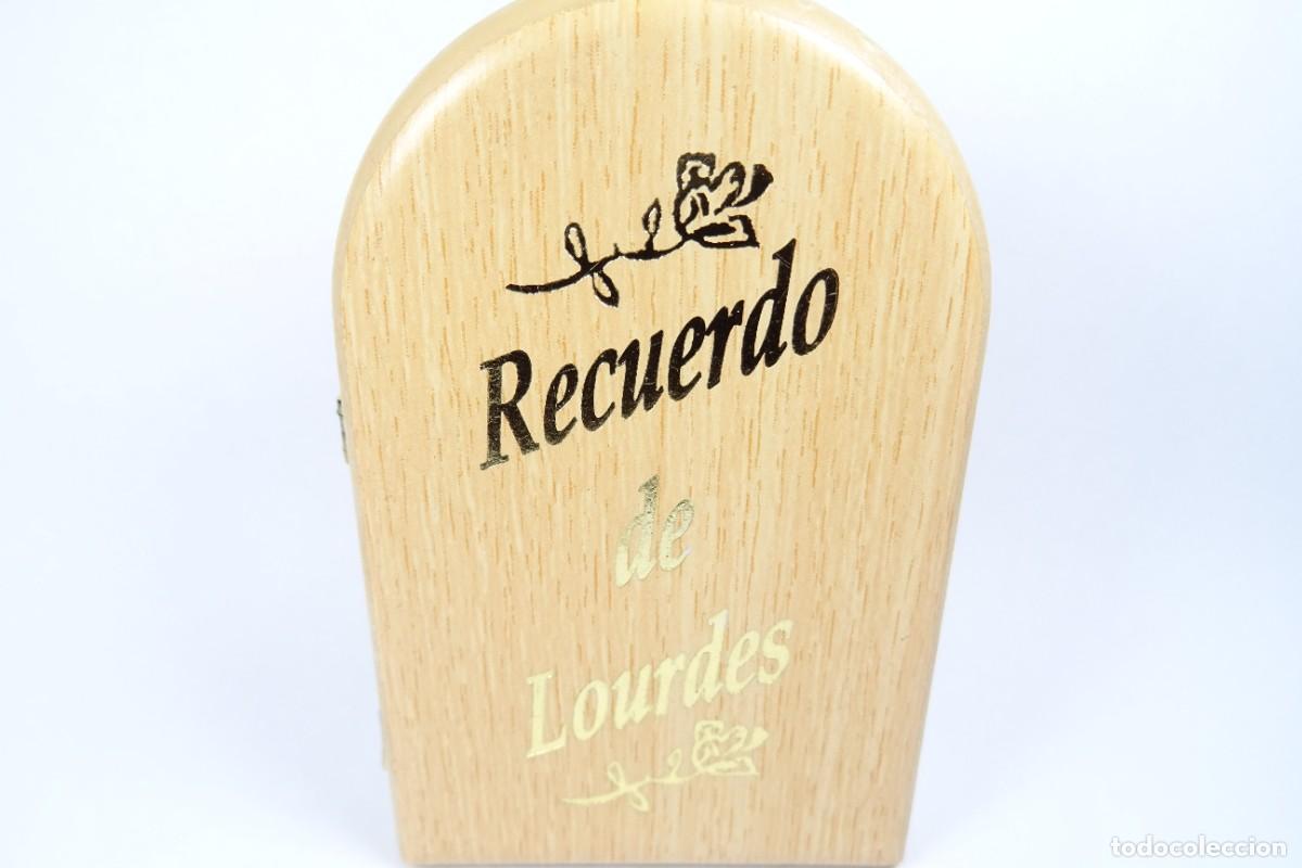 Antig&uuml;edades: Icono doble en madera de la Virgen de Lourdes - Foto 7