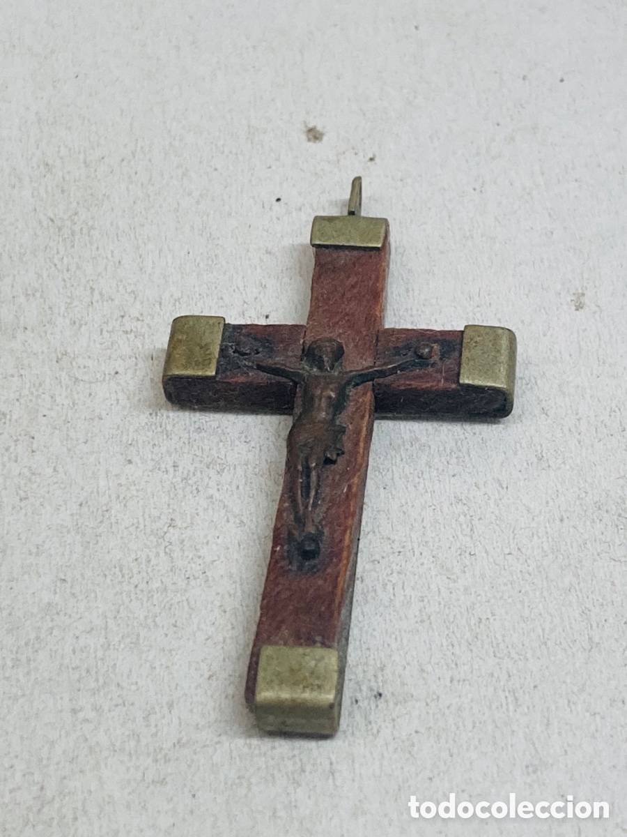 Antig&uuml;edades: Cruz de metal - Foto 1