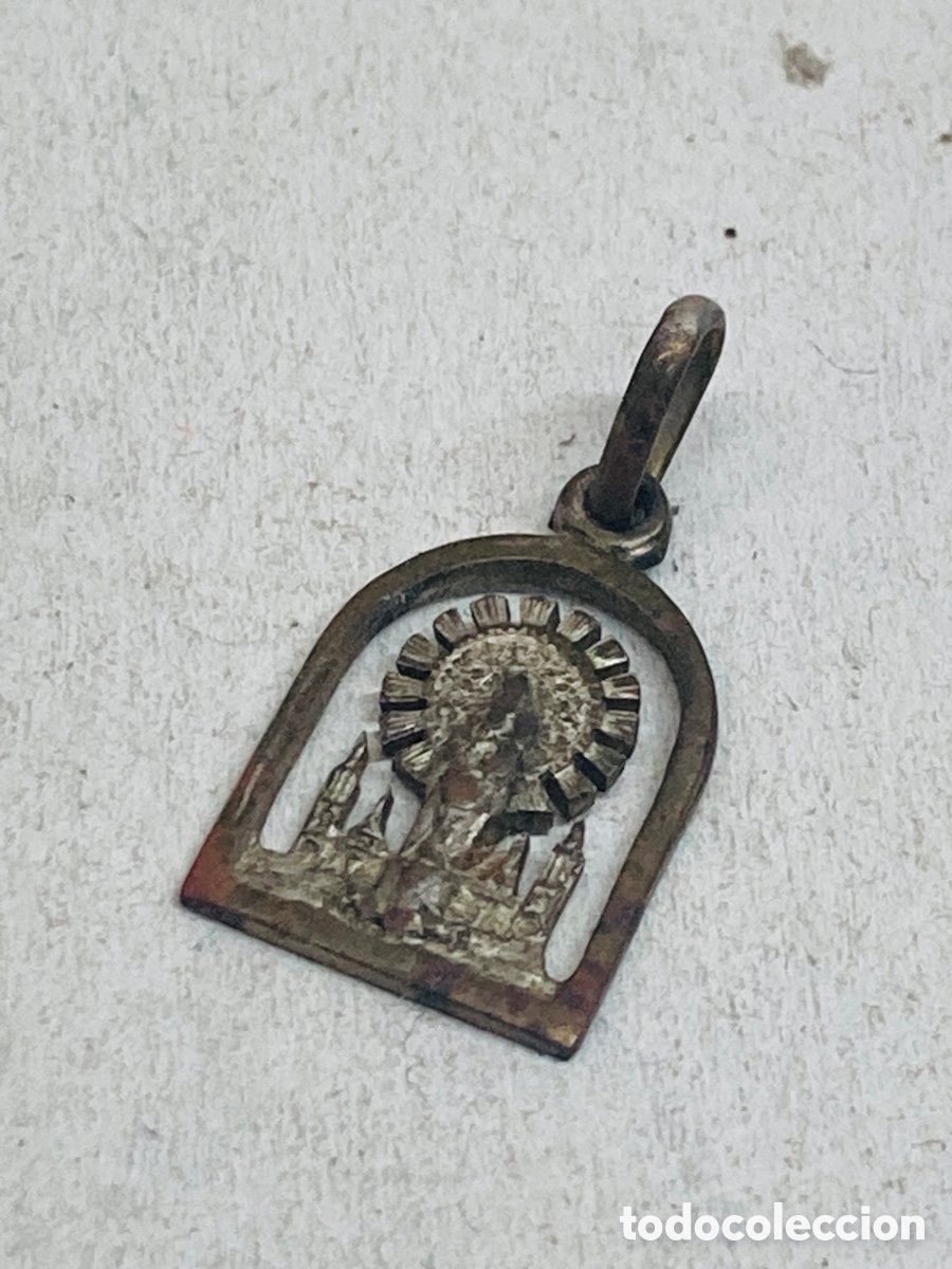 Antig&uuml;edades: Medalla religiosa met&aacute;lica - Foto 1