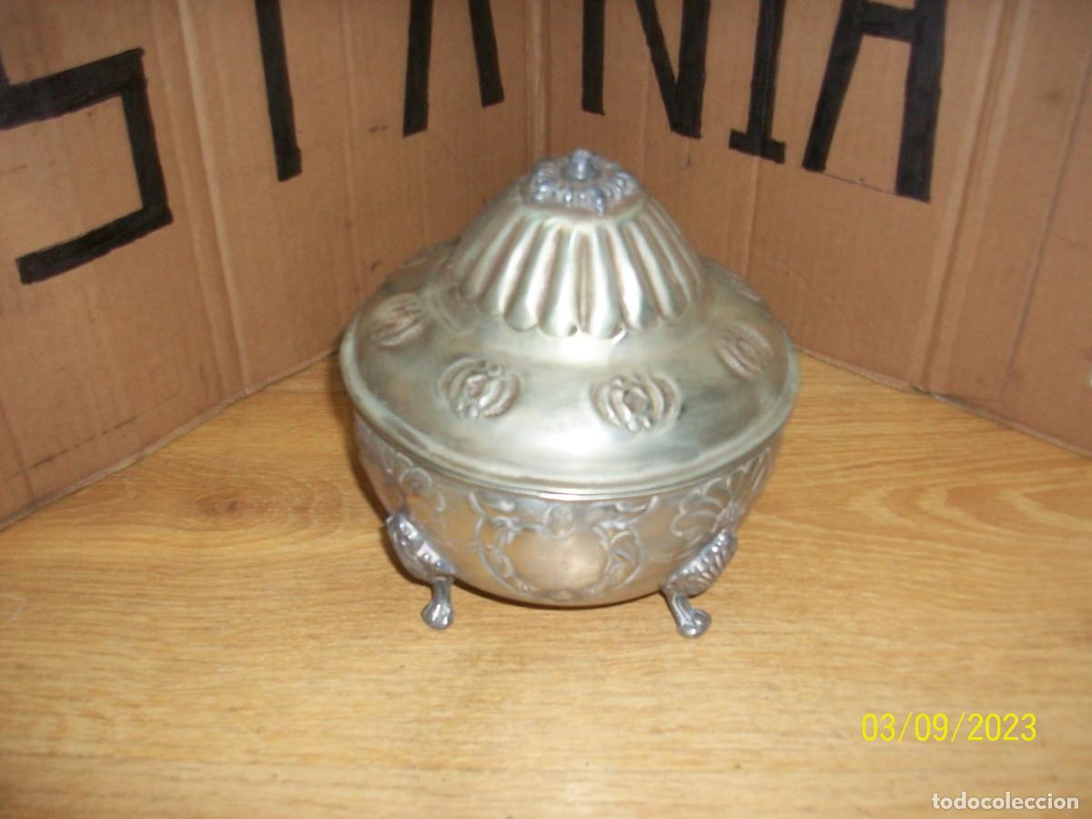 Antig&uuml;edades: ANTIGUO CENTRO DE MESA EN METAL - Foto 2