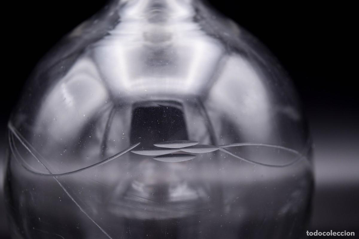 Antig&uuml;edades: Decantador de cristal - Foto 6
