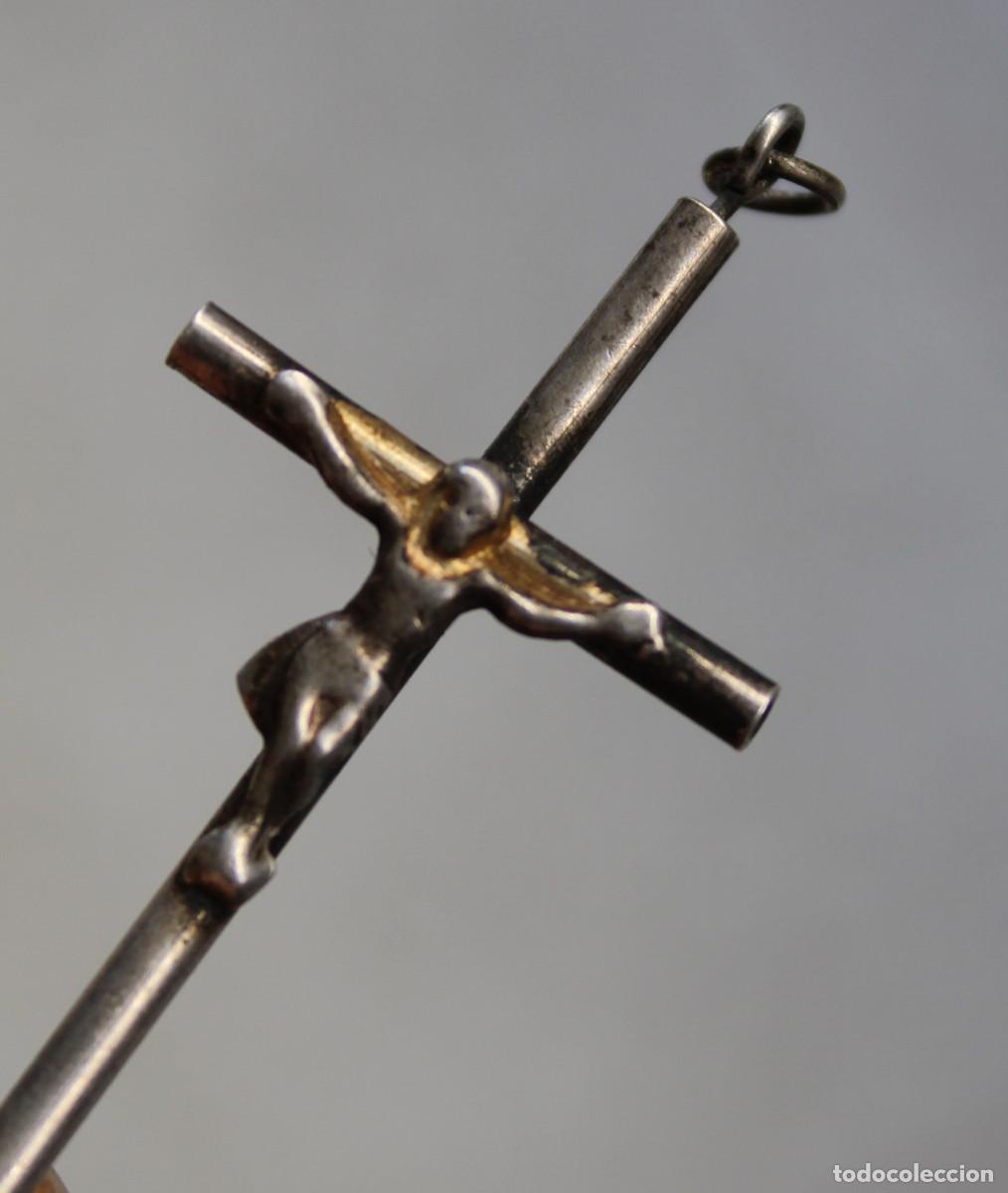 Antig&uuml;edades: cruz de plata - Foto 1