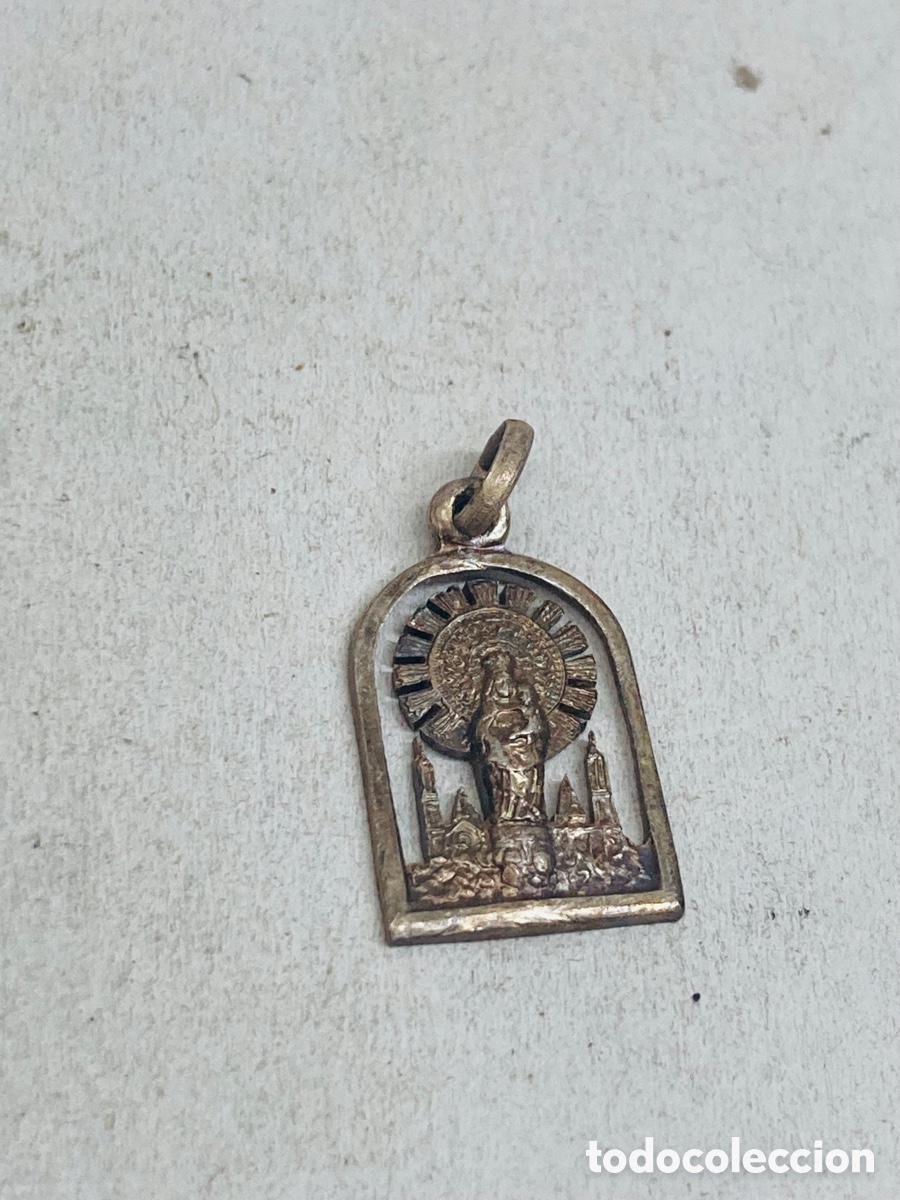 Antig&uuml;edades: Medalla religiosa met&aacute;lica - Foto 1